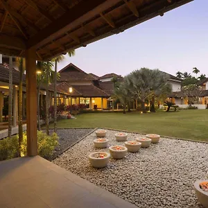 Ramada By Wyndham 5*, Kochi Indien