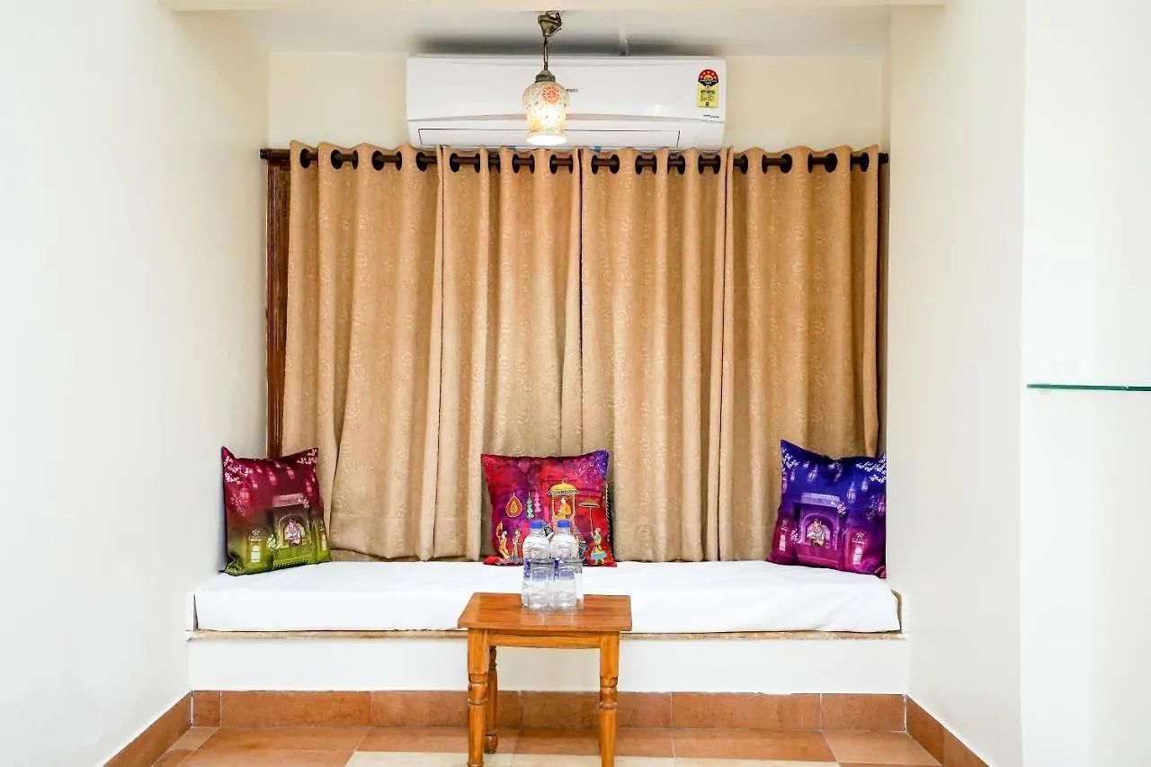Natural Lake View Hotel Udaipur