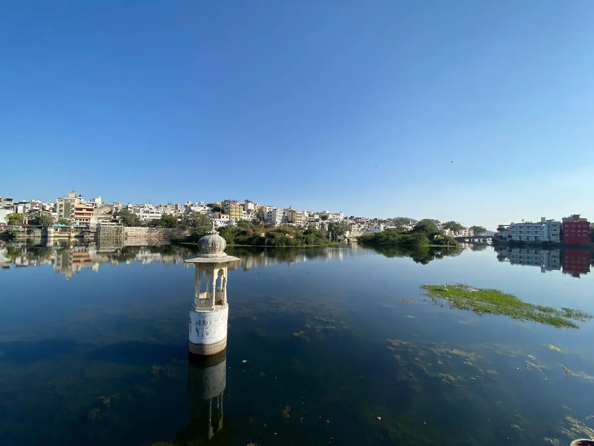 Natural Lake View Hotel Udaipur