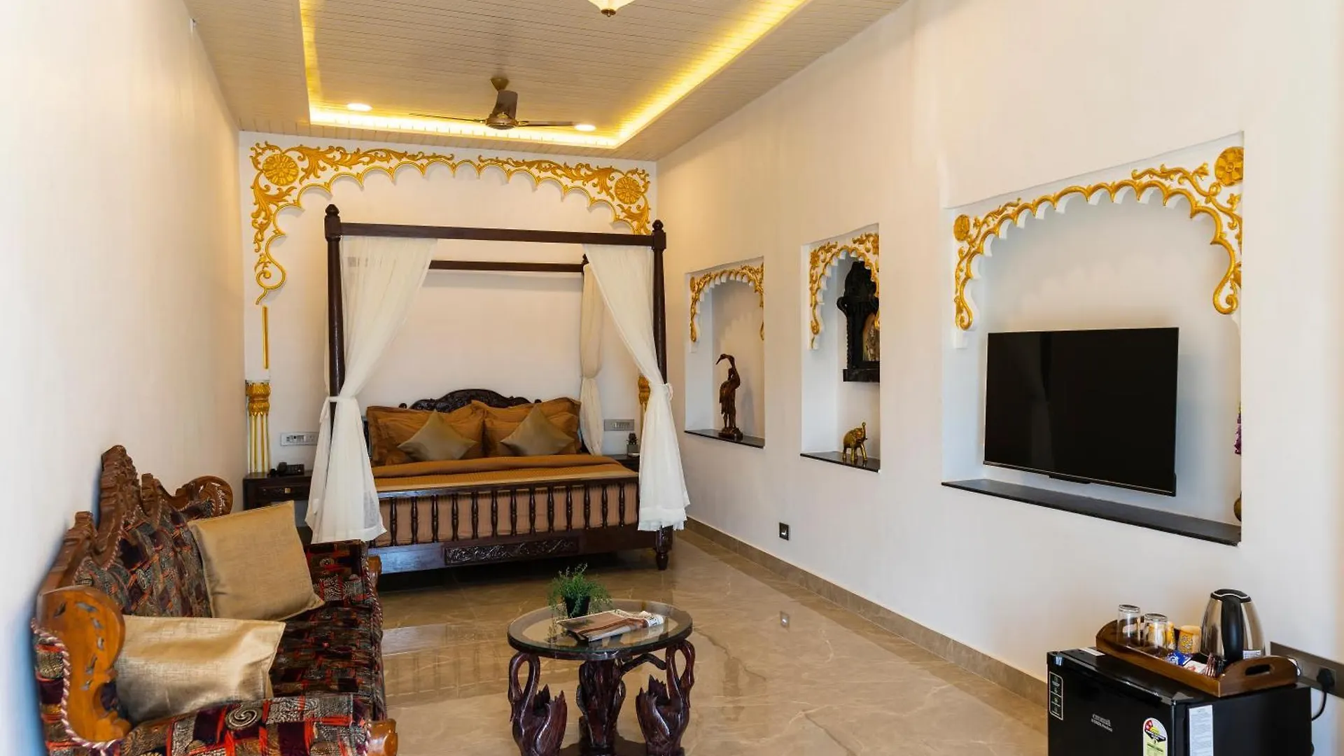 **  Natural Lake View Hotel Udaipur Indien